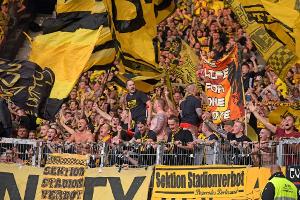 UEFA bittet Dortmund zur Kasse