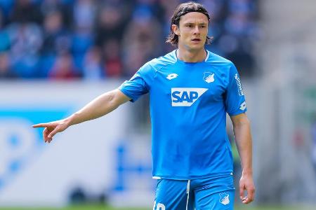 25 Millionen Euro ließ sich der BVB die Dienste des Nationalspielers von 1899 Hoffenheim kosten. Der Linksverteidiger unterz...