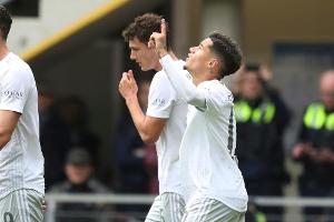 Nur Coutinho macht den Unterschied: Bayern zittert sich an die Spitze