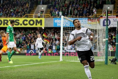 Löw adelt Goalgetter Gnabry: 