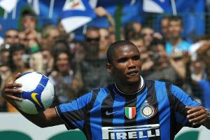 Stürmerstar Eto'o beendet Karriere