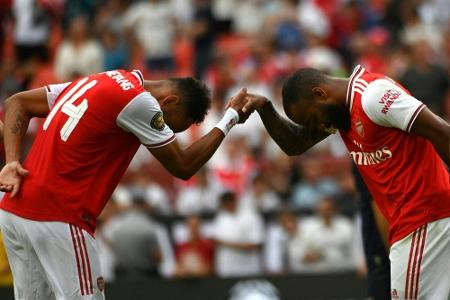 Arsenal rettet Remis gegen Tottenham - Özil auf der Bank