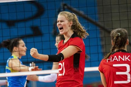 Volleyballerinnen erreichen EM-Viertelfinale gegen Polen