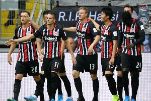 Frankfurts Stürmer im Fokus: Dost trifft beim Sieg, Rebic will weg