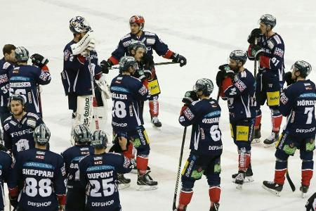 Eisbären Berlin verlieren knapp gegen NHL-Stars aus Chicago