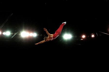 Trampolin-WM in Tokio: Adam und Pfleiderer erreichen Halbfinale