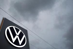 VW stattet 3000 Fußball-Teams mit Trikots aus