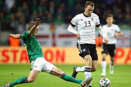 Wie gewohnt interpretierte der Leipziger seine Position auf der rechten Seite sehr offensiv. Erarbeitete sich regelmäßig Bal...