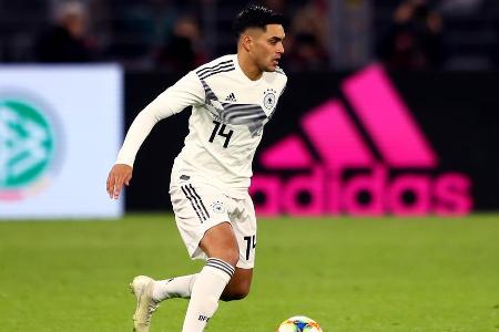 In der Schlussphase kam der Mittelfeldspieler aus Leverkusen für den überragenden Gnabry. Da die deutsche Mannschaft zunehme...