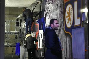 Vor Spiel in Marseille: Lyon-Bus mit Steinen beworfen