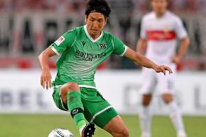 96-Profi Haraguchi trifft für Japan