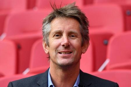 Van der Sar verlängert als Geschäftsführer bei Ajax