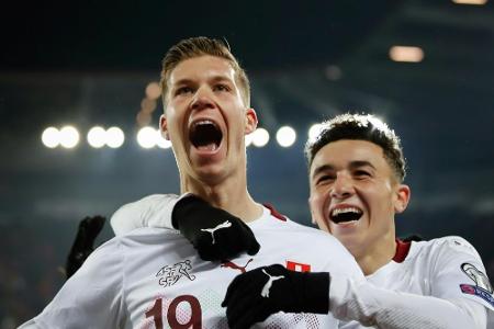 Schweiz macht großen Schritt Richtung EURO, auch Dänemark gewinnt