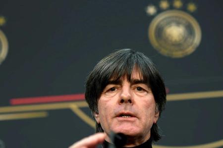 Löw kritisiert kleinliche Regelauslegung und nimmt Spieler in die Pflicht