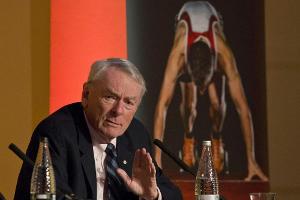 Pound fordert härteres Durchgreifen im Anti-Doping-Kampf