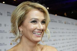 Van Almsick erhält Goldene Sportpyramide: "Rundet meine Karriere ab"