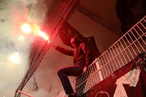Wegen Pyro-Technik: 18.300 Euro Geldstrafe für Eintracht