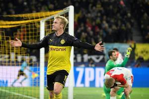 BVB jubelt über das Achtelfinale: Sieg und Barca-Schützenhilfe