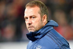 Flick bleibt "mindestens" bis Sommer Bayern-Trainer