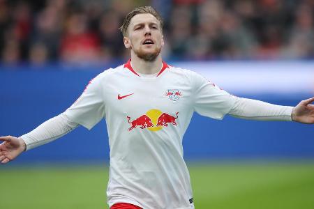 Der Schwede hatte im Spiel des Tabellenführers vor der Pause ein paar gute Einfälle mit dem Leder. Doch auch seine Aktionen ...