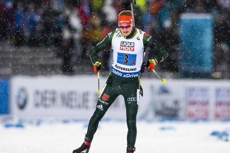 Biathleten in der Staffel von Hochfilzen auf Rang zwei