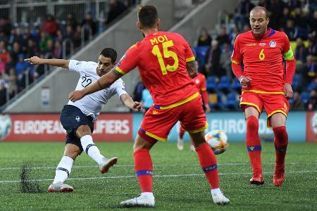 Seinen letzten großen Vertrag unterschrieb Wissam Ben Yedder wieder in seinem Heimatland, für 40 Millionen Euro wechselte de...
