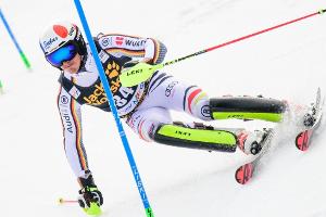 Slalom in Zagreb: Straßer fährt nach Kahnbeinbruch auf Rang sieben