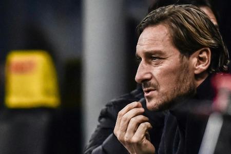 Tottis neue Karriere: Suche nach Fußball-Talenten