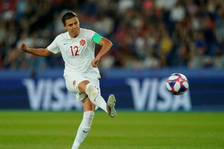 185 Treffer: Kanada-Star Sinclair neue Weltrekord-Torschützin