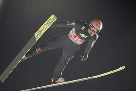 Skispringen: Geiger führt zur Halbzeit - Schmid Vierter