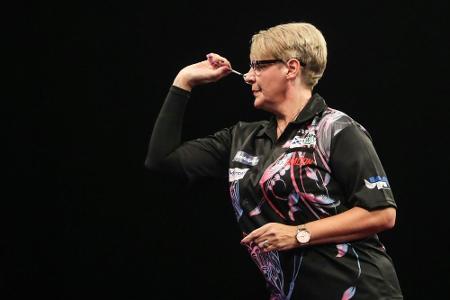 Darts: Ashton erste Frau mit PDC-Tourcard - Siepmann fünfter Deutscher