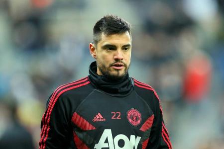 Medien: ManUnited-Keeper Romero nach Autounfall unverletzt