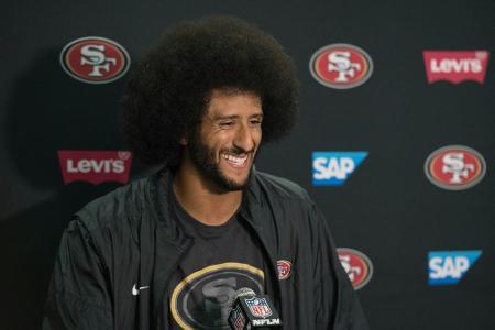 Football: Kaepernick kündigt Autobiographie an