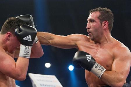 Arslan boxt mit 49 Jahren um IBO-Titel