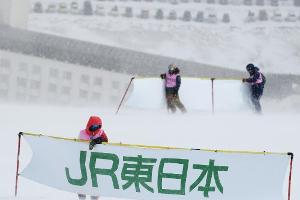 Slalom von Naeba wegen starker Windböen abgesagt