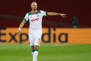 Höwedes fordert Spielabbruch bei Affenlauten