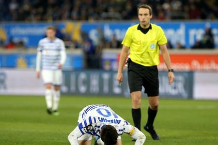 Spitzenreiter Duisburg strauchelt, bleibt aber vorne