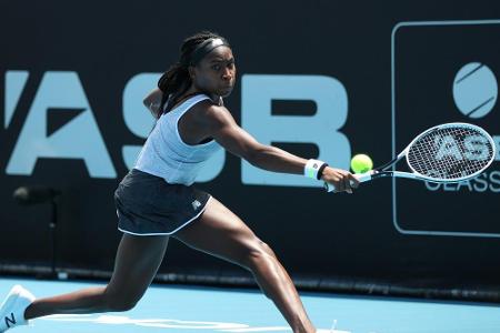 Tennis: 