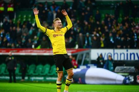 Haaland erhält Trikot von seinem Idol: 