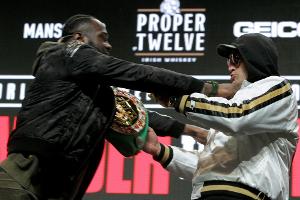 Staredown vor Kampf zwischen Wilder und Fury abgesagt