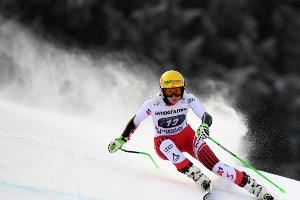 Ski Alpin: Erneuter Kreuzbandriss bei Hütter