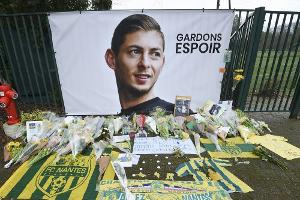 Tod von Sala: Pilot flog zu schnell und verlor Kontrolle