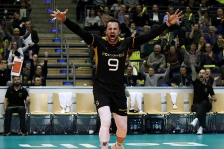 Grozer trotz Corona mit St. Petersburg im Einsatz: Pleite in Nowosibirsk