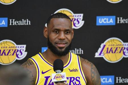 LeBron James vermisst Friseur: 