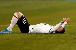 Auch zwei Staff-Mitglieder bei Eintracht Frankfurt positiv getestet