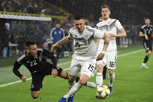 Löw glaubt an EM-Chance für Süle