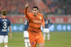 Corona: Ex-ManUnited-Profi Fellaini positiv getestet