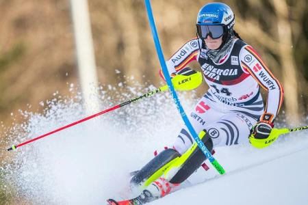 Ski-Rennläuferin Ackermann erklärt ihren Rücktritt