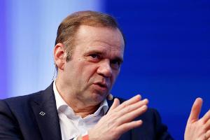 "Wirtschaftliches Rückgrat": HSV-Chef Hoffmann hofft auf Fortsetzung der Saison