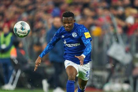 Hatte auf der rechten Seite in der Defensive alle Hände voll zu tun, unterstützte Kenny aber stets vorbildlich. Wurde mit de...